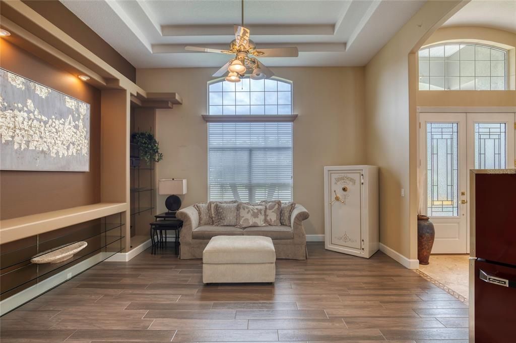 For Sale: $839,900 (4 beds, 2 baths, 3647 Square Feet)