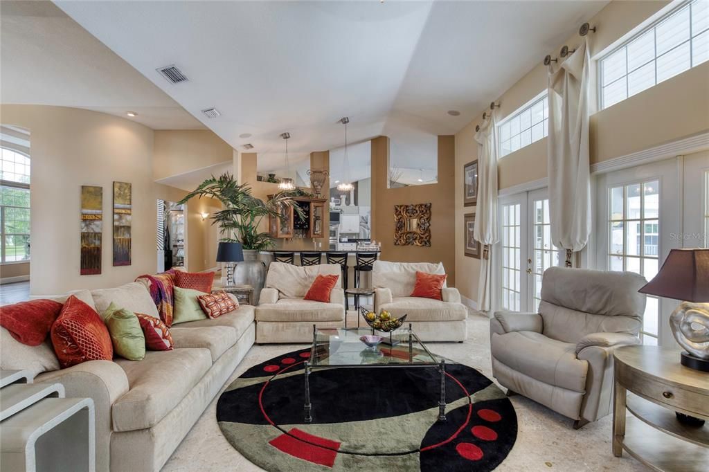 For Sale: $839,900 (4 beds, 2 baths, 3647 Square Feet)