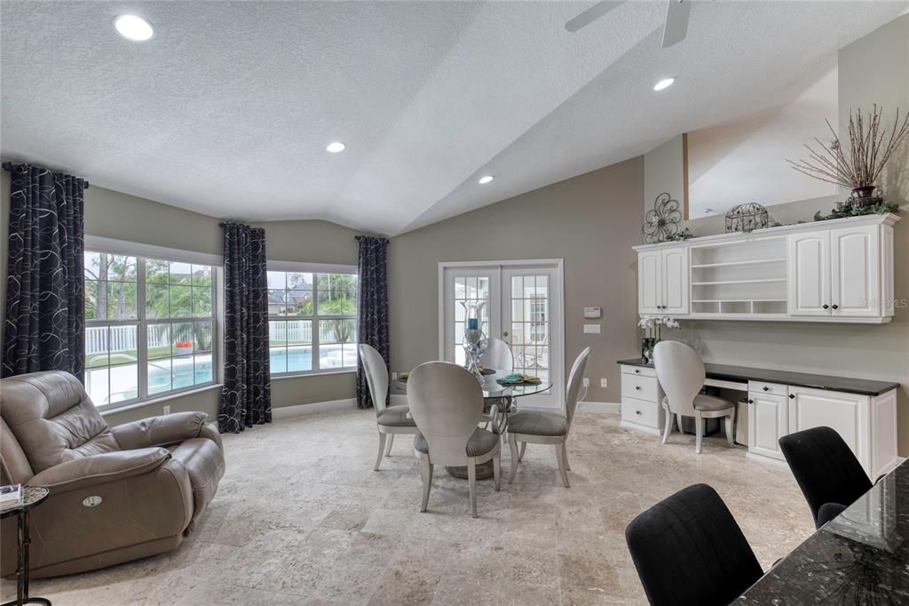 For Sale: $839,900 (4 beds, 2 baths, 3647 Square Feet)