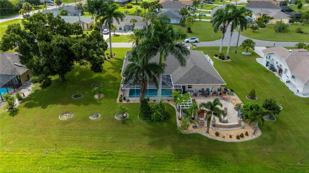 For Sale: $575,000 (3 beds, 2 baths, 2322 Square Feet)