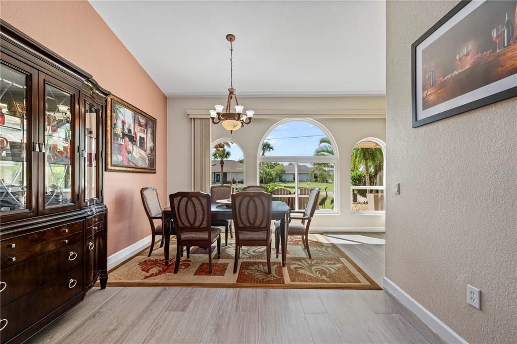 For Sale: $575,000 (3 beds, 2 baths, 2322 Square Feet)