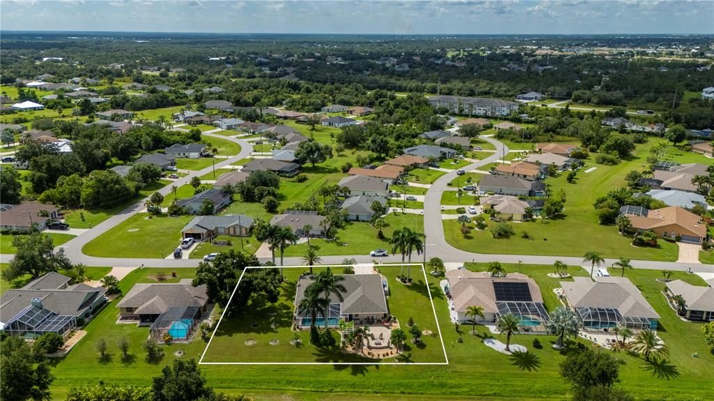 For Sale: $575,000 (3 beds, 2 baths, 2322 Square Feet)