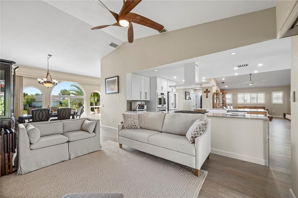 For Sale: $575,000 (3 beds, 2 baths, 2322 Square Feet)