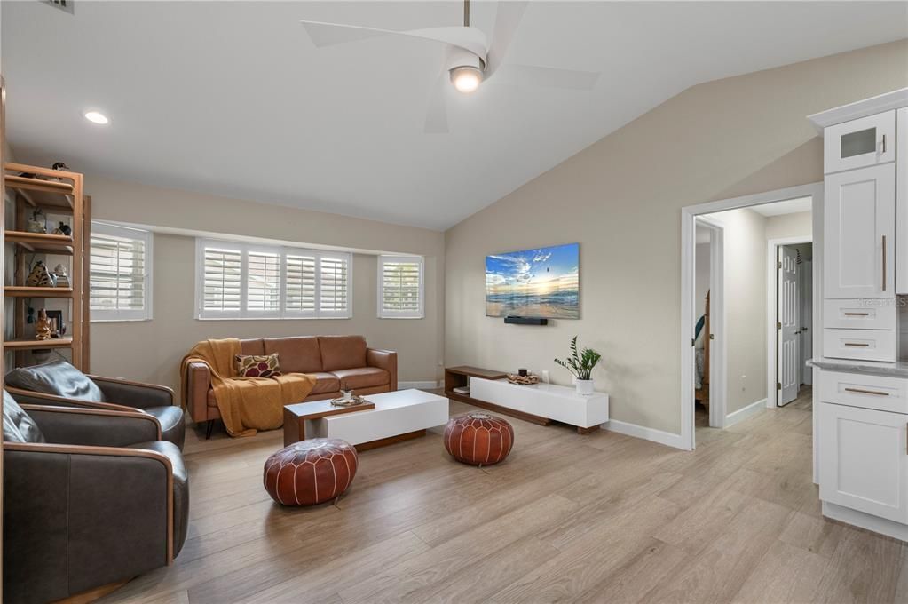 For Sale: $575,000 (3 beds, 2 baths, 2322 Square Feet)