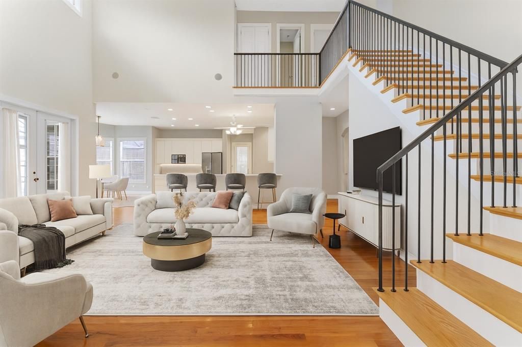 Activo con contrato: $889,900 (3 camas, 3 baños, 3585 Pies cuadrados)