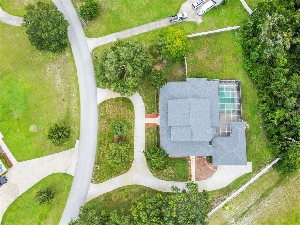 Activo con contrato: $889,900 (3 camas, 3 baños, 3585 Pies cuadrados)