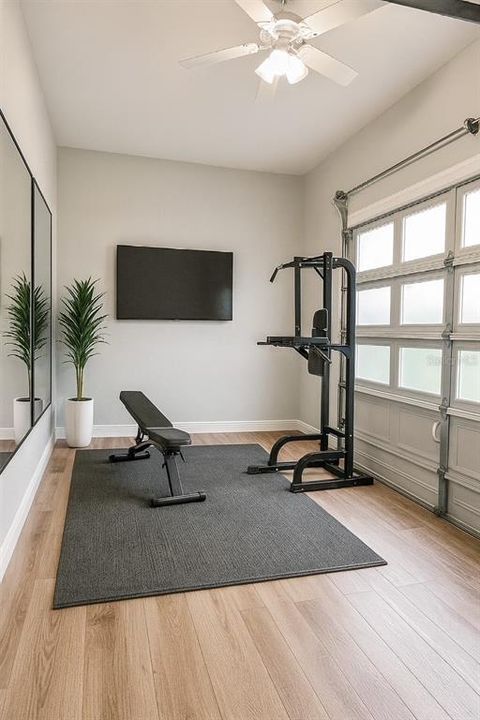 Activo con contrato: $889,900 (3 camas, 3 baños, 3585 Pies cuadrados)