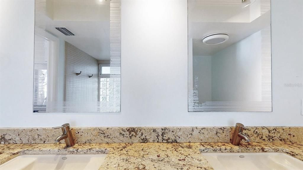 En Renta: $6,900 (3 camas, 3 baños, 2305 Pies cuadrados)