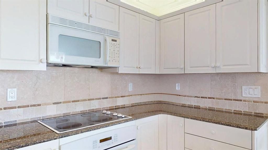 En Renta: $6,900 (3 camas, 3 baños, 2305 Pies cuadrados)