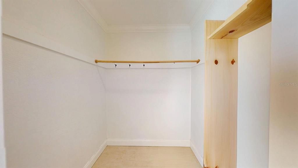 En Renta: $6,900 (3 camas, 3 baños, 2305 Pies cuadrados)