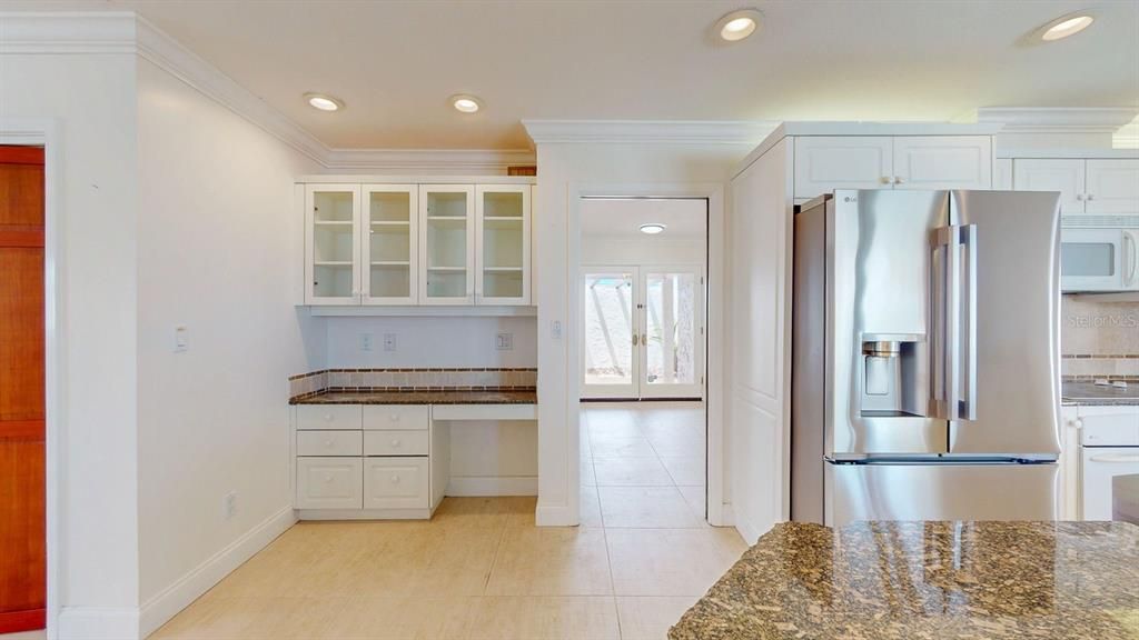 En Renta: $6,900 (3 camas, 3 baños, 2305 Pies cuadrados)