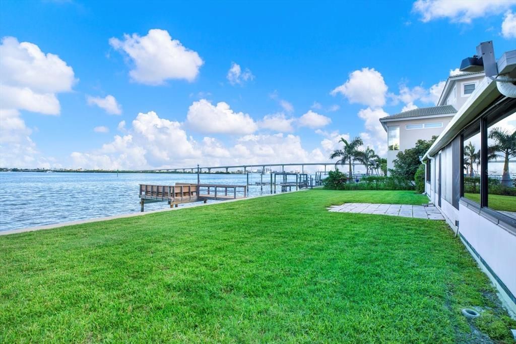 На продажу: $1,699,000 (3 спален, 2 ванн, 1550 Квадратных фут)