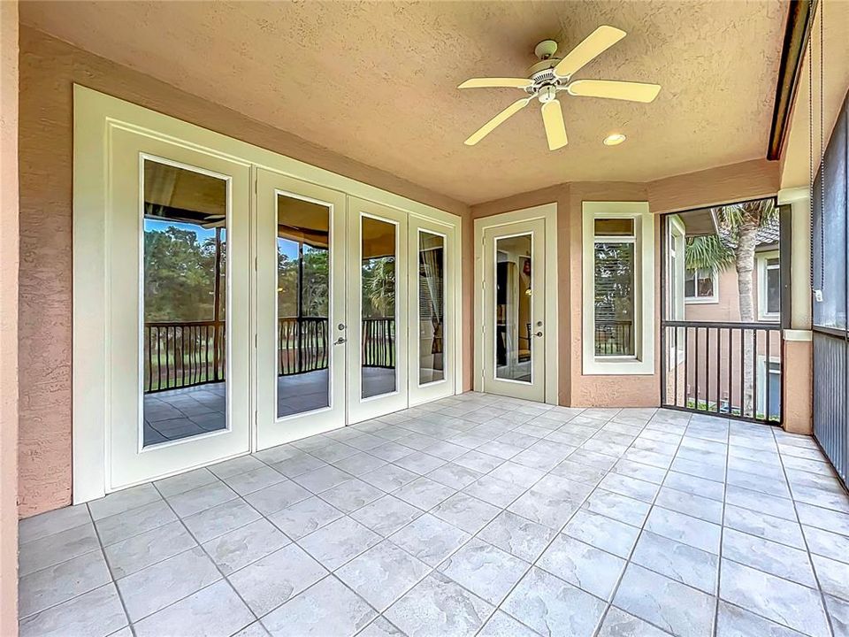 En Venta: $339,000 (3 camas, 2 baños, 2010 Pies cuadrados)