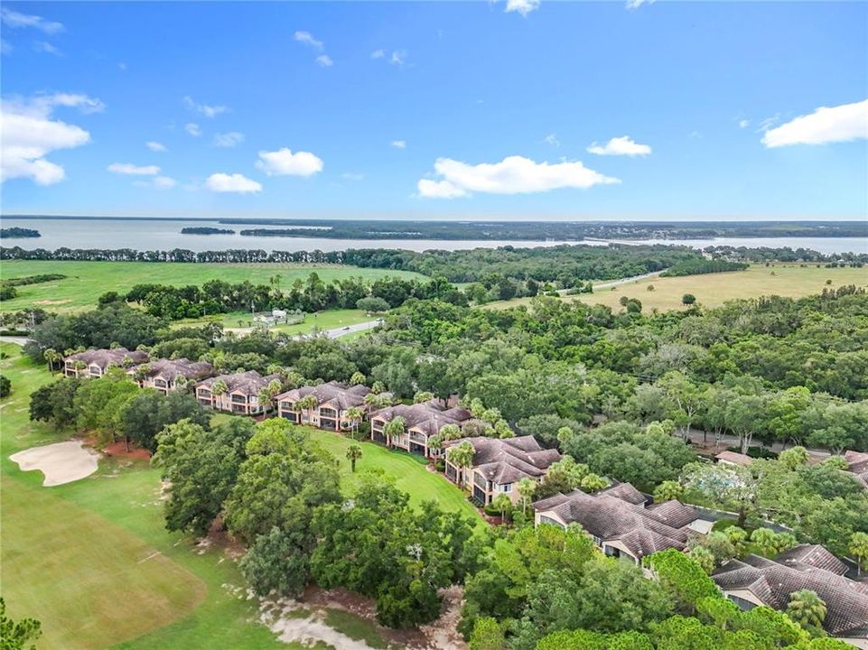 En Venta: $339,000 (3 camas, 2 baños, 2010 Pies cuadrados)