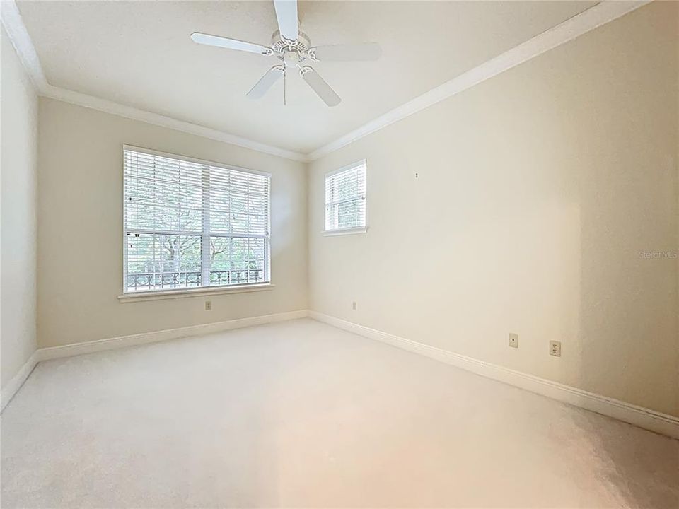 En Venta: $339,000 (3 camas, 2 baños, 2010 Pies cuadrados)