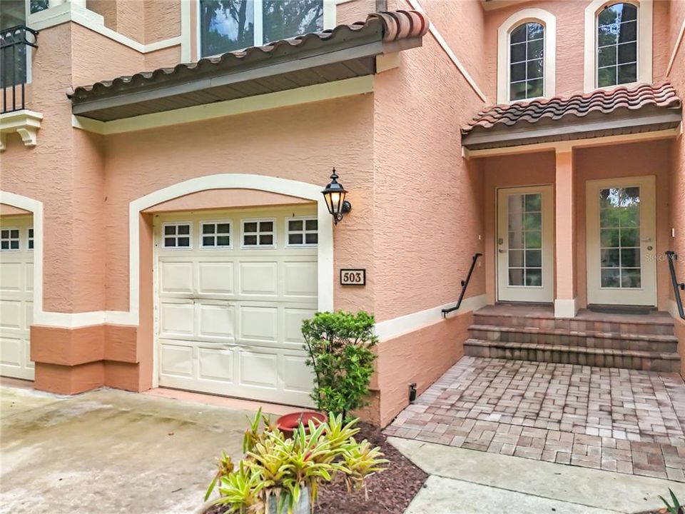 En Venta: $339,000 (3 camas, 2 baños, 2010 Pies cuadrados)