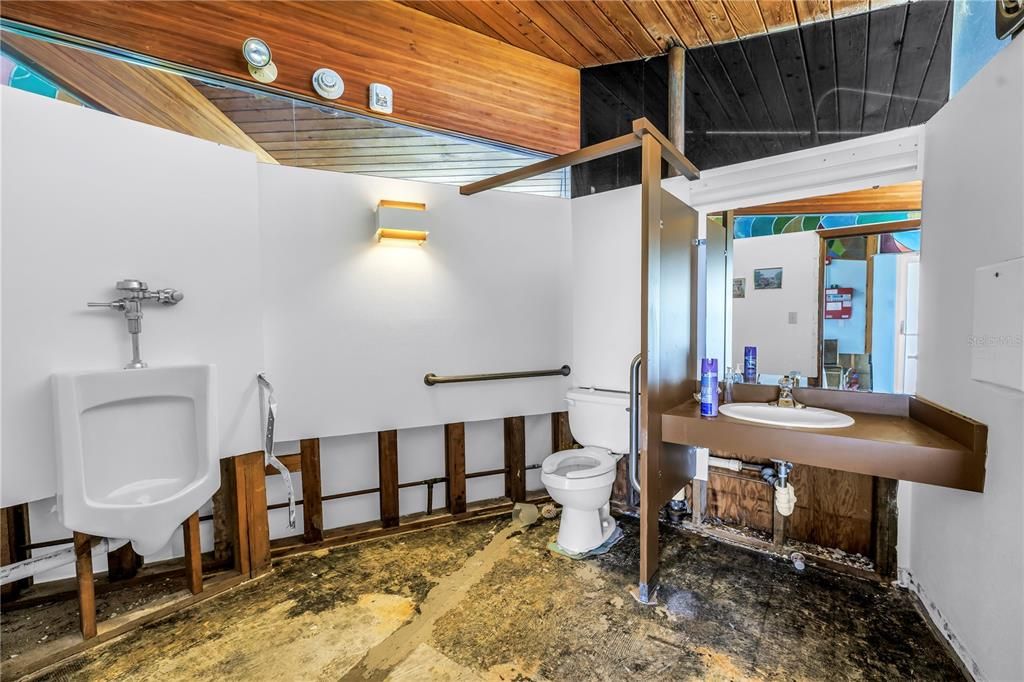 For Sale: $9,950,000 (0 beds, 0 baths, 6292 Square Feet)