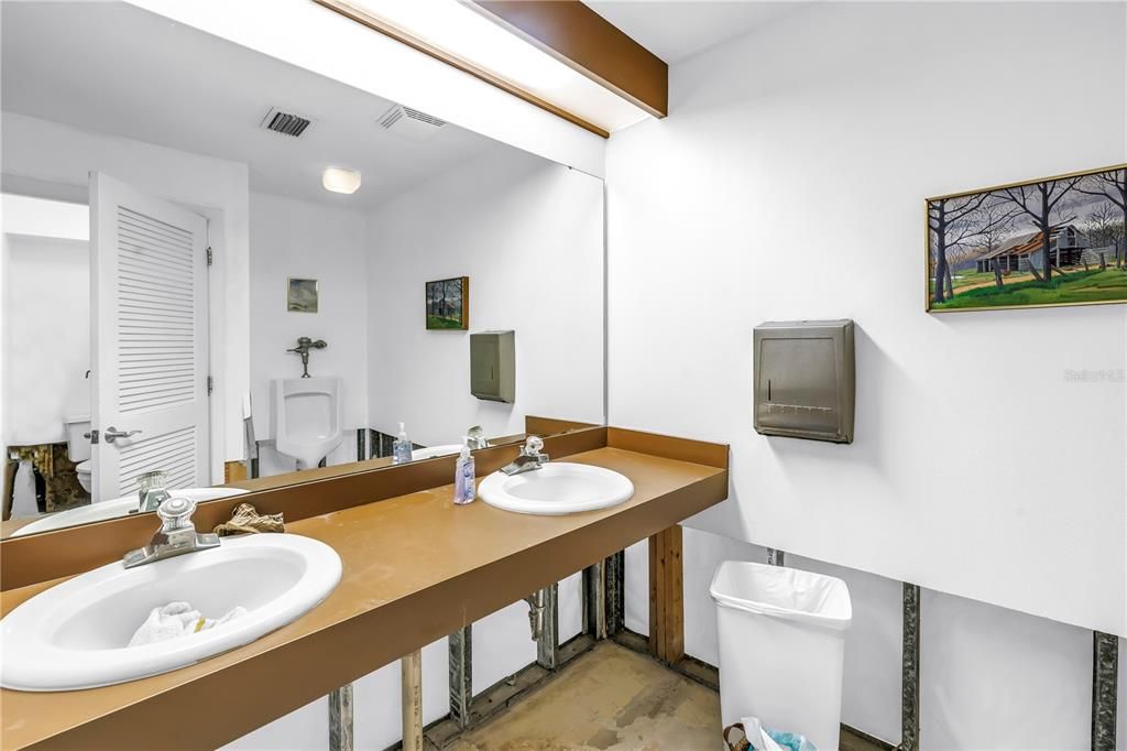 For Sale: $9,950,000 (0 beds, 0 baths, 6292 Square Feet)