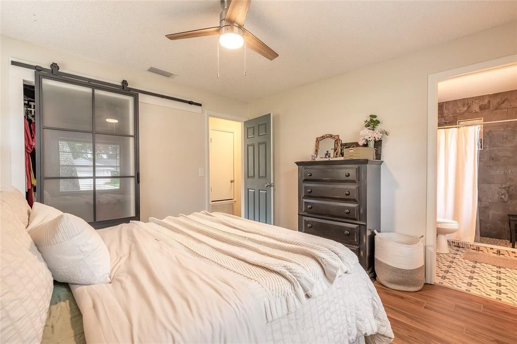 Activo con contrato: $314,900 (3 camas, 2 baños, 1162 Pies cuadrados)