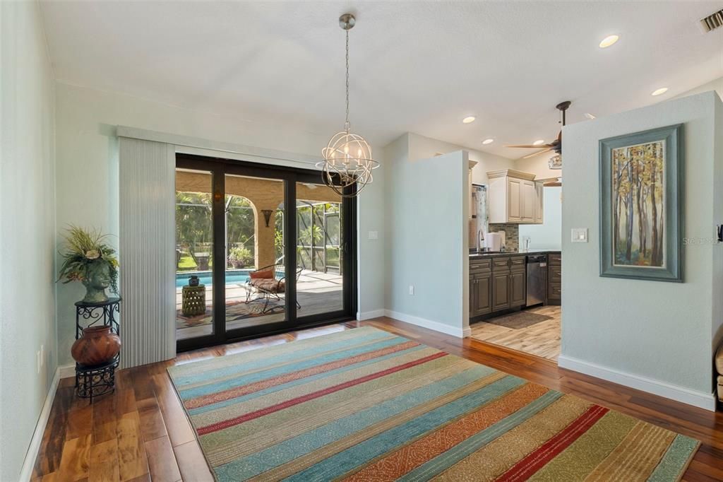 Active With Contract: $406,000 (3 beds, 2 baths, 1957 Square Feet)