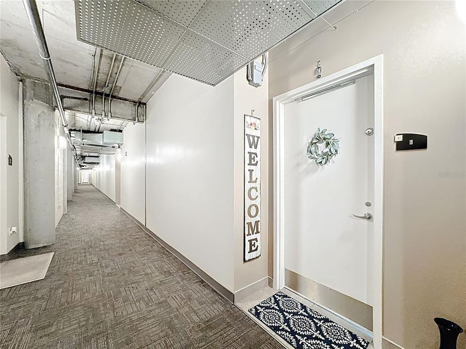 For Sale: $365,000 (2 beds, 2 baths, 1338 Square Feet)