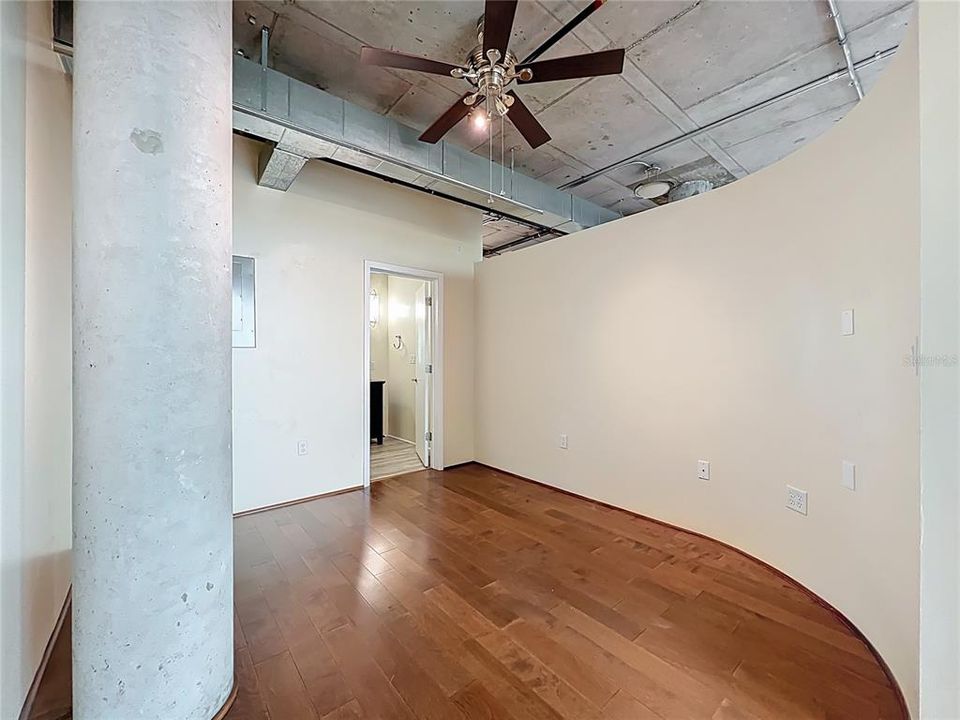 For Sale: $365,000 (2 beds, 2 baths, 1338 Square Feet)