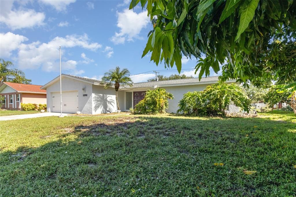 待售: $329,000 (4 贝兹, 2 浴室, 1776 平方英尺)