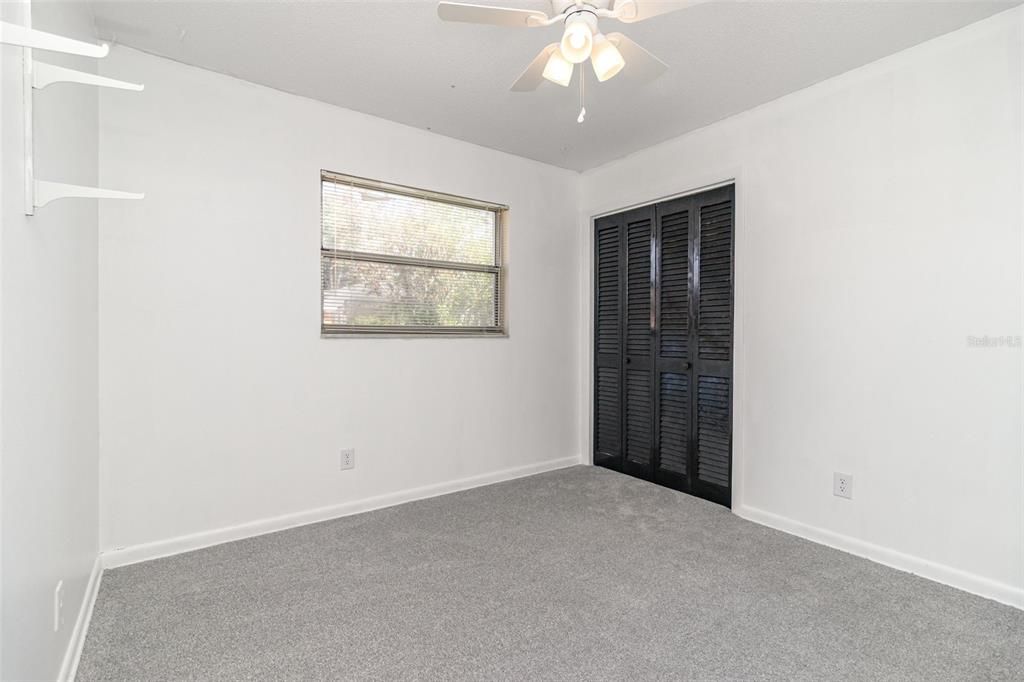 待售: $329,000 (4 贝兹, 2 浴室, 1776 平方英尺)