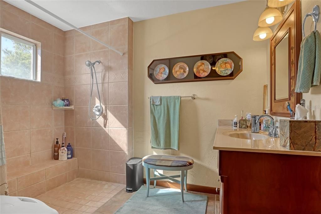 На продажу: $750,000 (3 спален, 3 ванн, 3052 Квадратных фут)