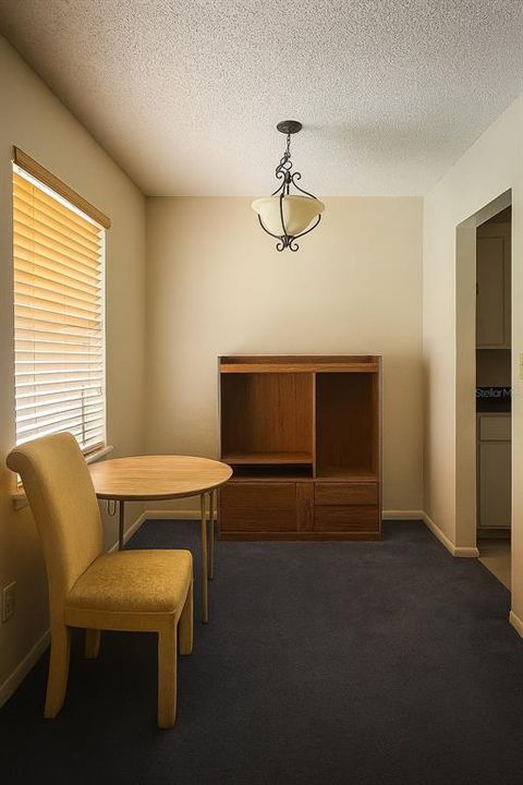 На продажу: $93,000 (1 спален, 1 ванн, 672 Квадратных фут)