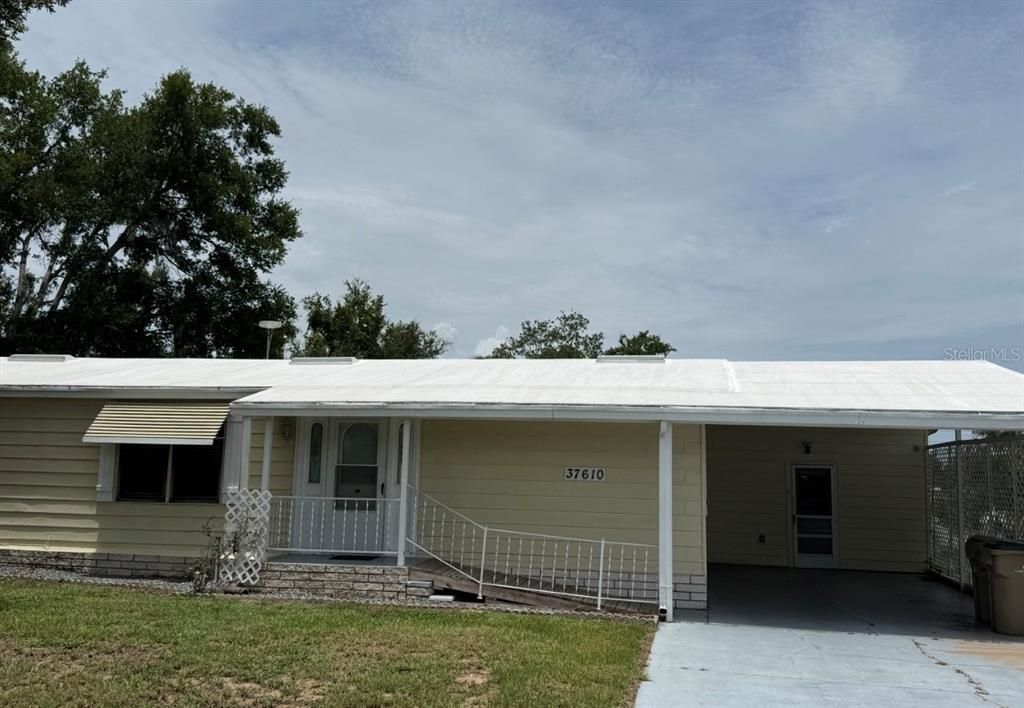 Recently Sold: $175,000 (2 beds, 2 baths, 1196 Square Feet)