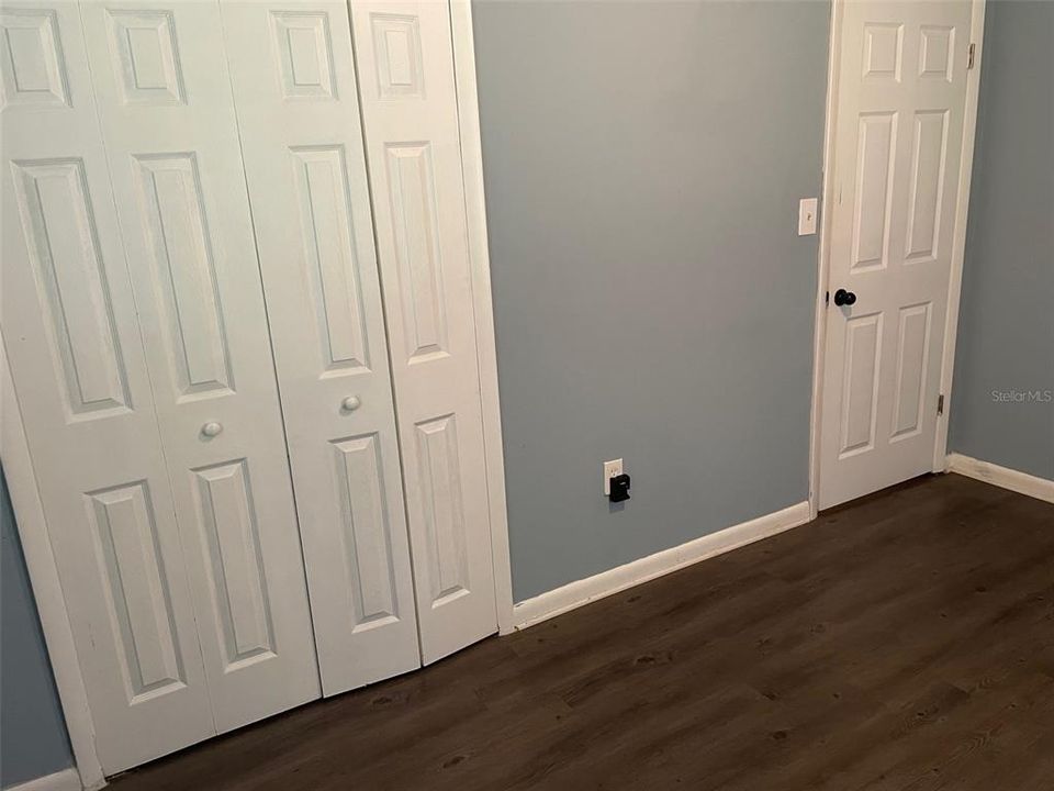 出租: $1,595 (3 贝兹, 1 浴室, 1386 平方英尺)