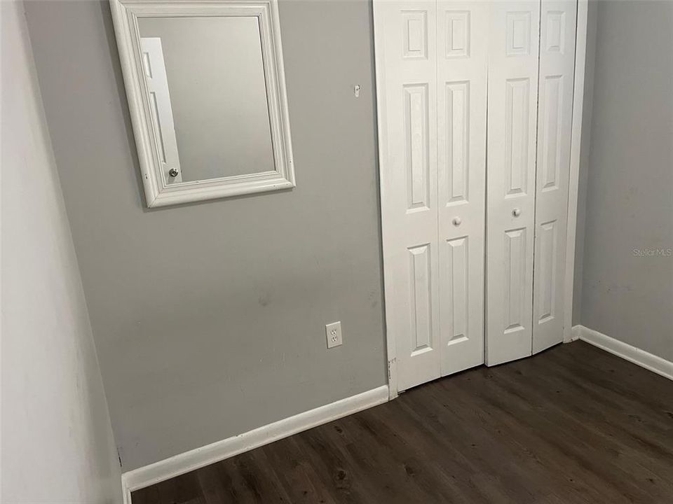 出租: $1,595 (3 贝兹, 1 浴室, 1386 平方英尺)