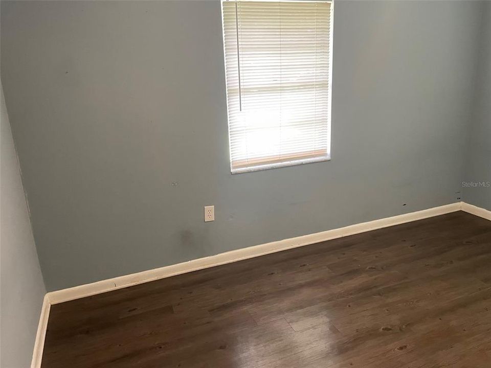 出租: $1,595 (3 贝兹, 1 浴室, 1386 平方英尺)