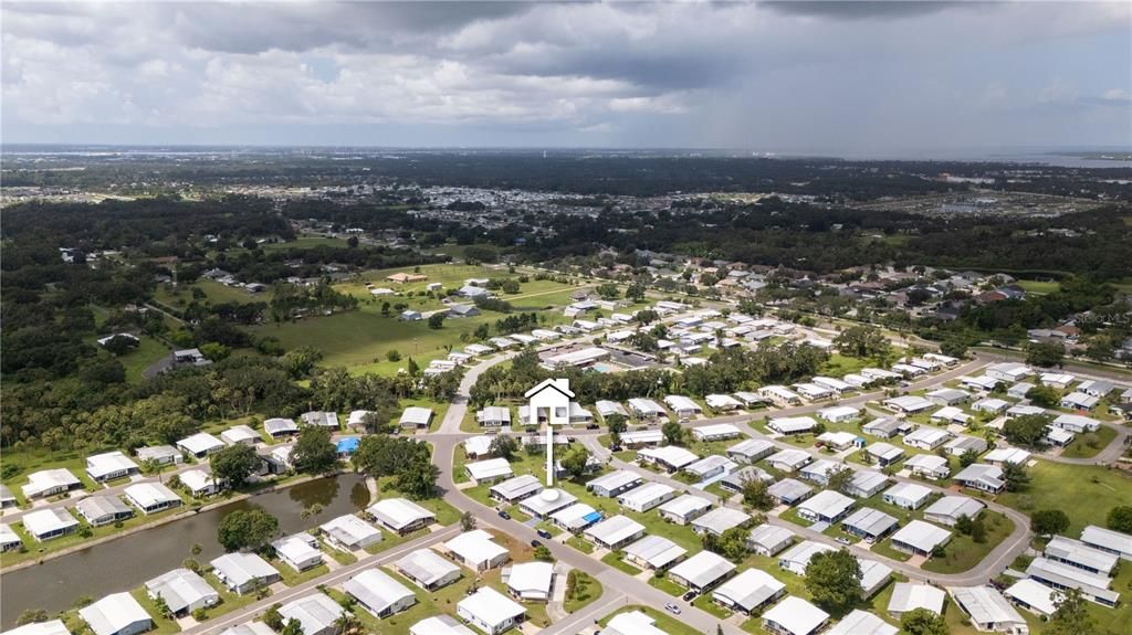 For Sale: $182,500 (2 beds, 2 baths, 1056 Square Feet)