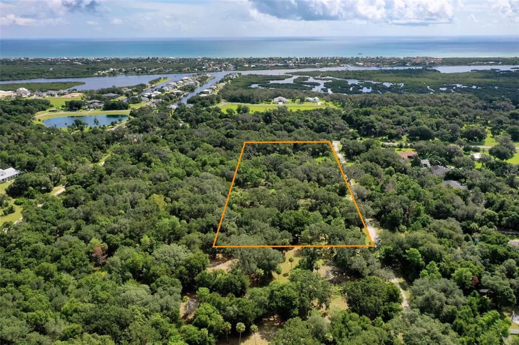 На продажу: $440,000 (7.22 acres)