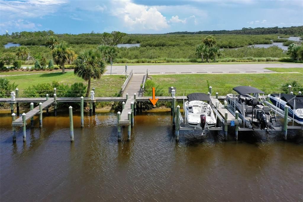 На продажу: $440,000 (7.22 acres)