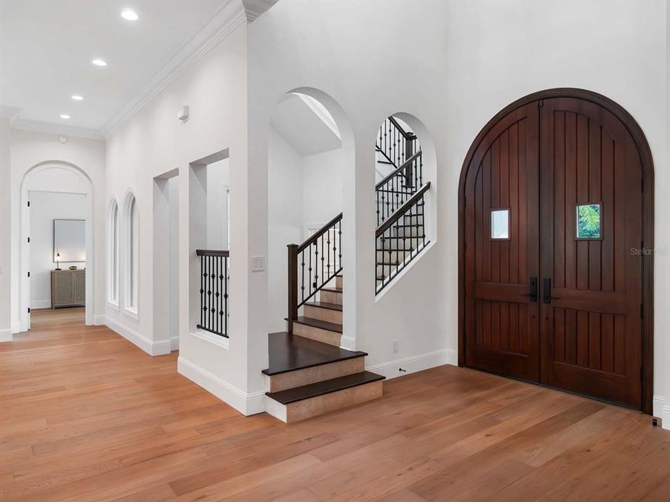 For Sale: $5,285,000 (5 beds, 5 baths, 6206 Square Feet)