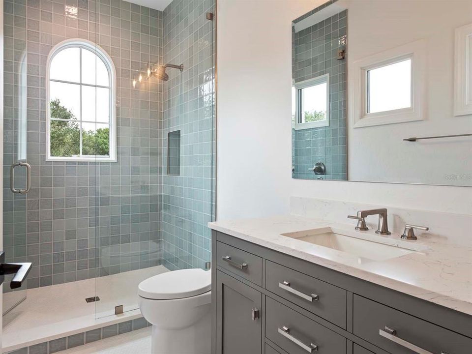 For Sale: $5,285,000 (5 beds, 5 baths, 6206 Square Feet)