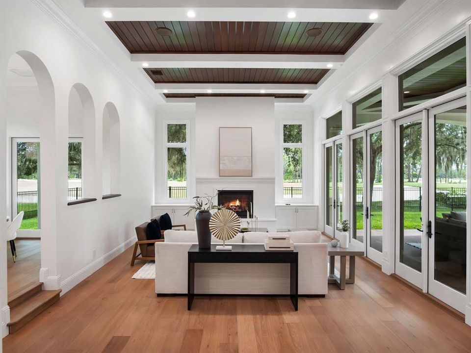 For Sale: $5,285,000 (5 beds, 5 baths, 6206 Square Feet)