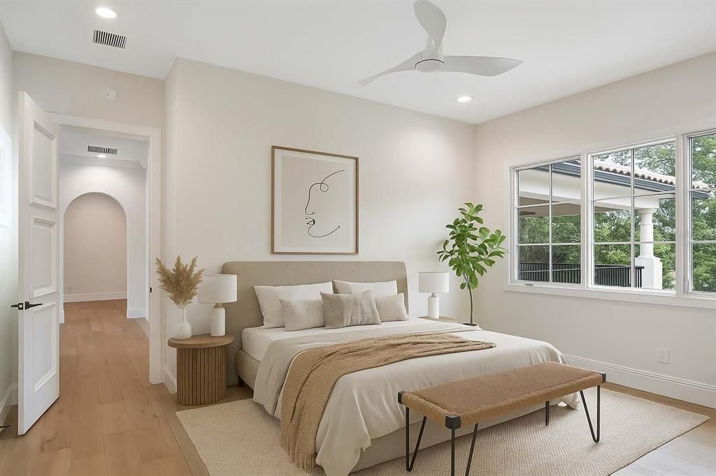 For Sale: $5,285,000 (5 beds, 5 baths, 6206 Square Feet)