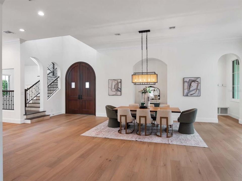 For Sale: $5,285,000 (5 beds, 5 baths, 6206 Square Feet)