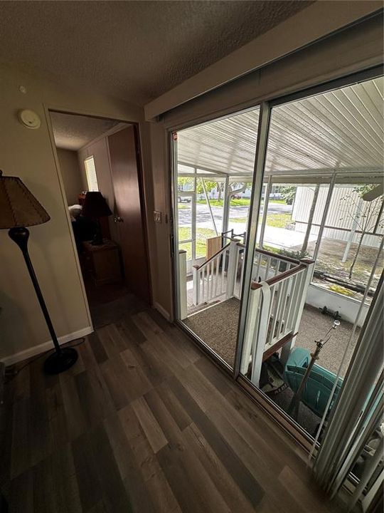 На продажу: $34,900 (2 спален, 1 ванн, 840 Квадратных фут)