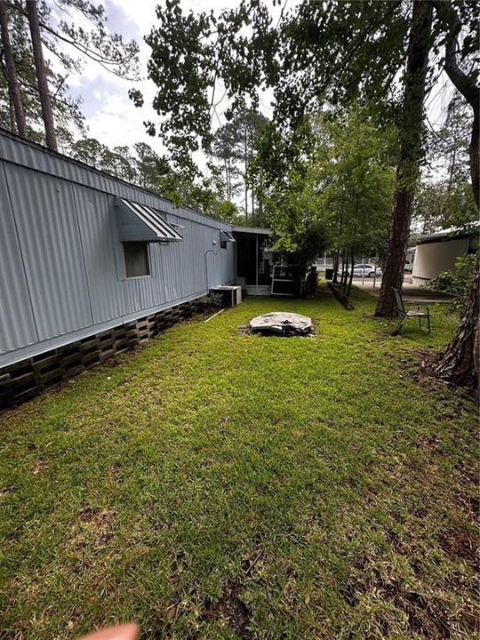 На продажу: $34,900 (2 спален, 1 ванн, 840 Квадратных фут)