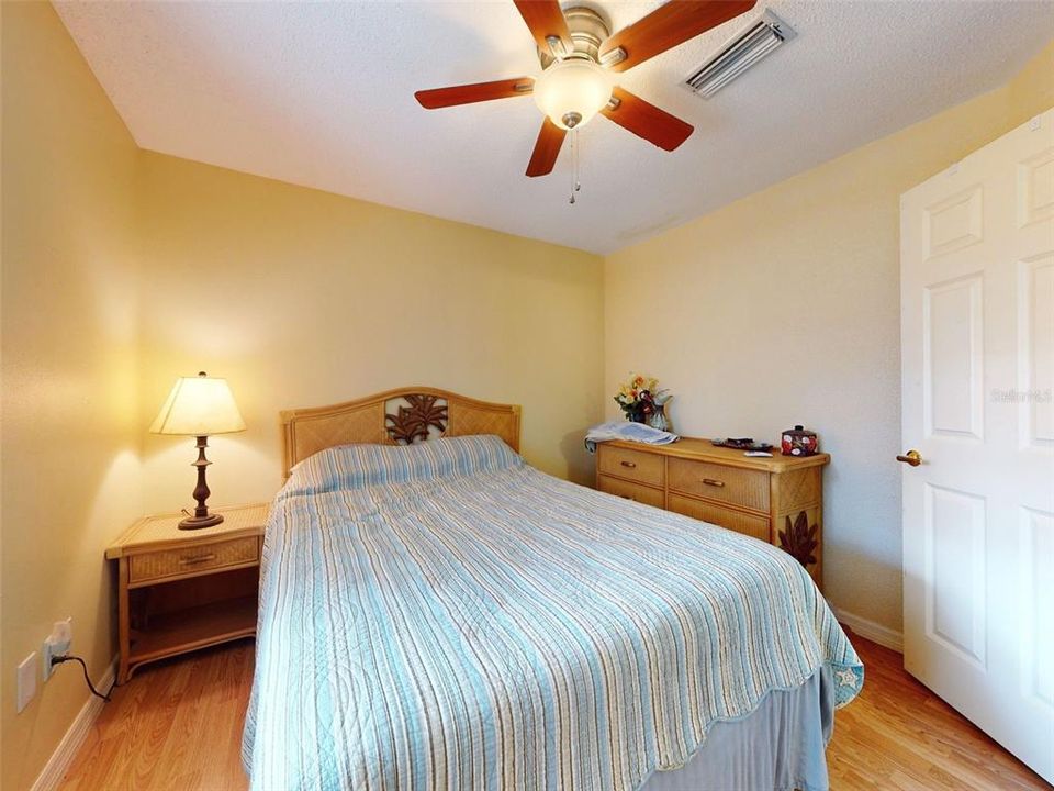 Active With Contract: $589,000 (5 beds, 3 baths, 2316 Square Feet)