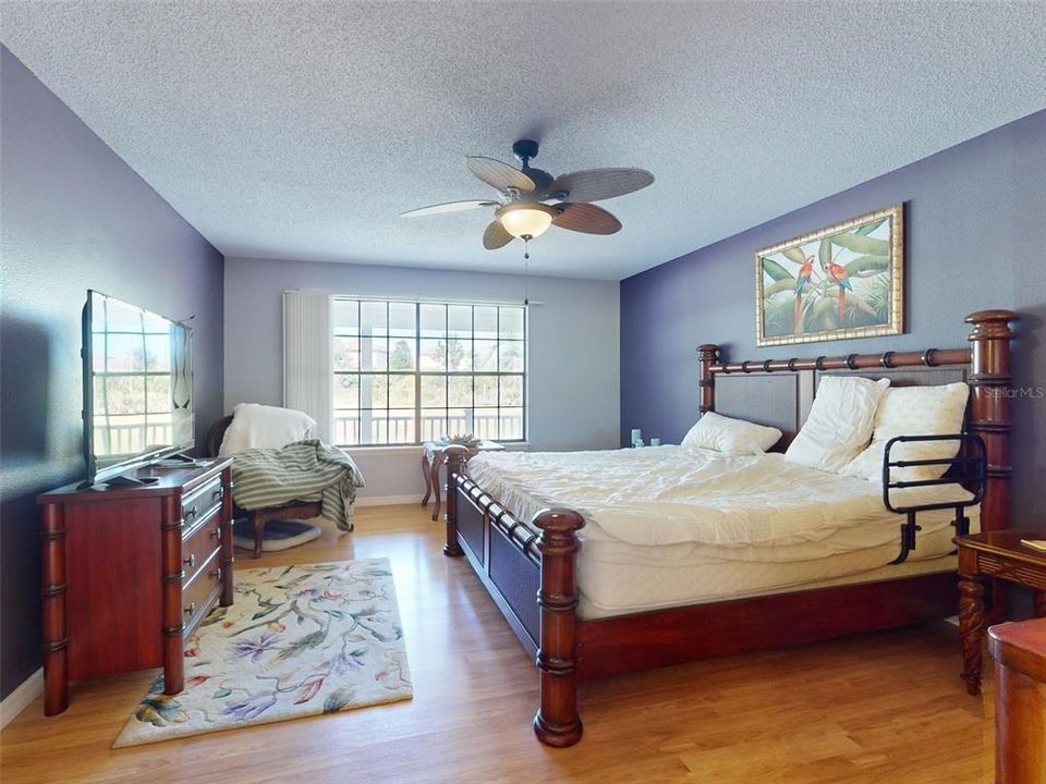 Active With Contract: $589,000 (5 beds, 3 baths, 2316 Square Feet)