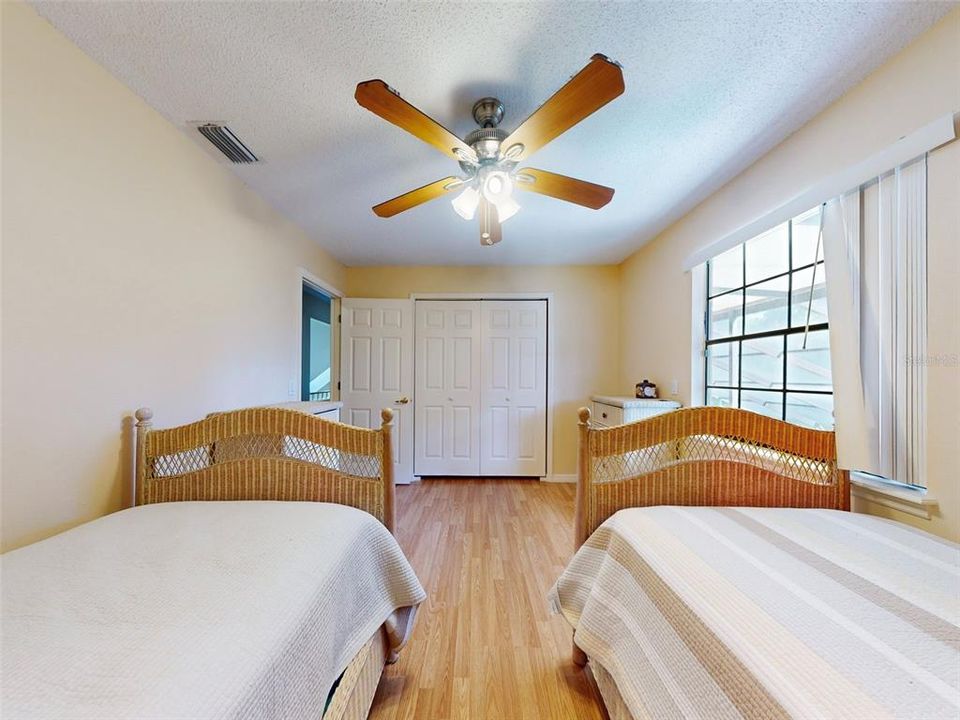 Active With Contract: $589,000 (5 beds, 3 baths, 2316 Square Feet)