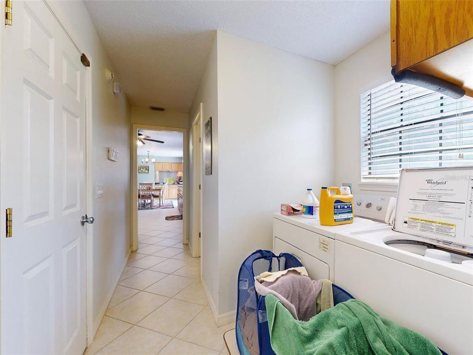 Active With Contract: $589,000 (5 beds, 3 baths, 2316 Square Feet)