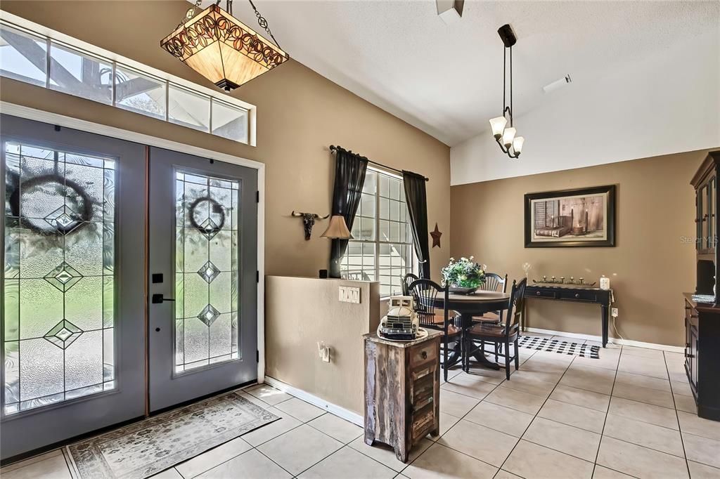 For Sale: $879,900 (3 beds, 2 baths, 2027 Square Feet)