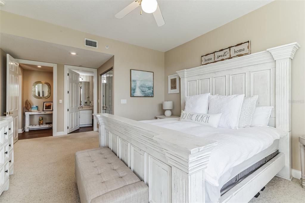 待售: $579,000 (3 贝兹, 3 浴室, 2138 平方英尺)